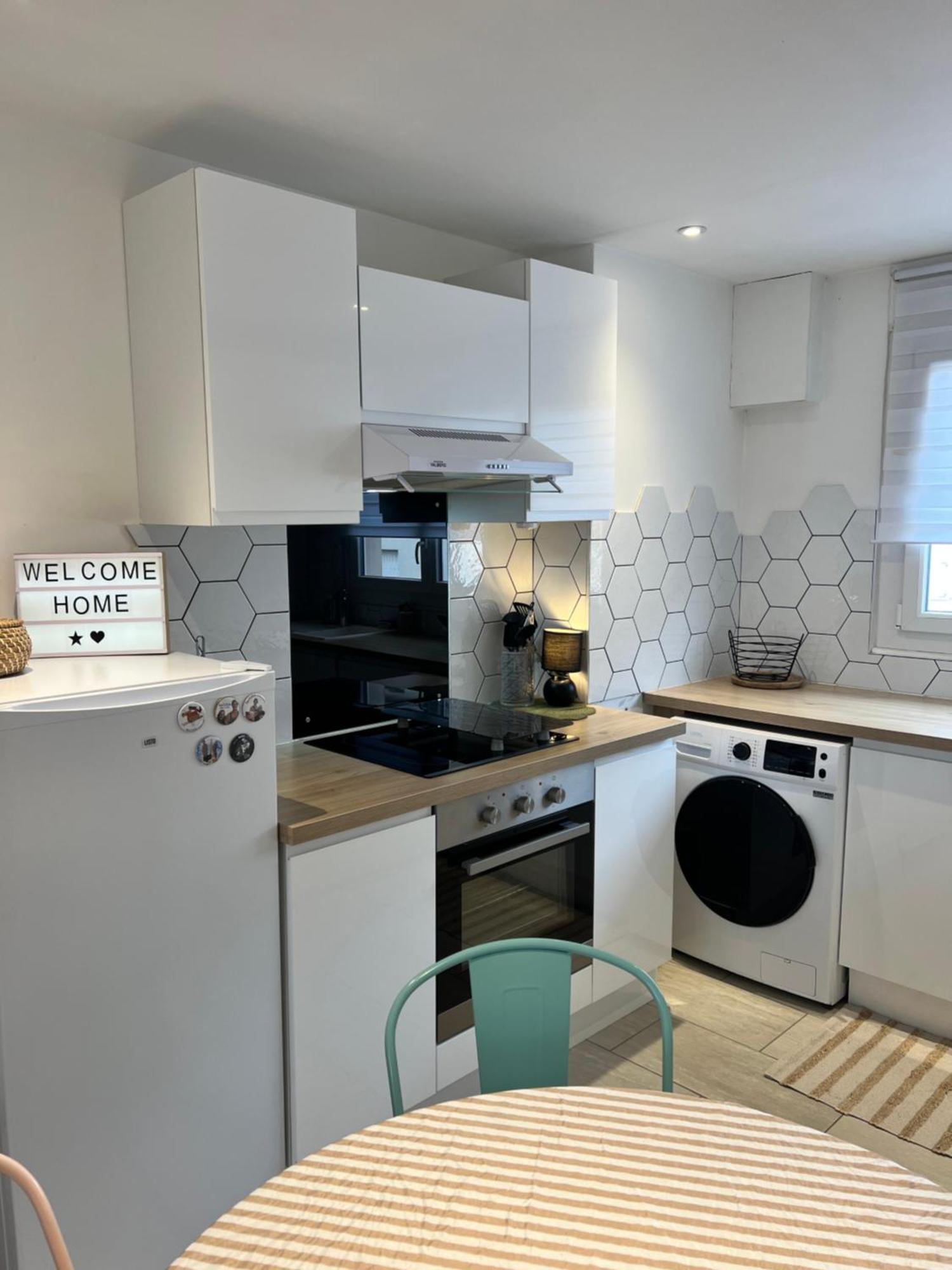 Le Bellevue - T3 - Gare & Les Jardins Darcy - Parking Free Apartman Dijon Kültér fotó